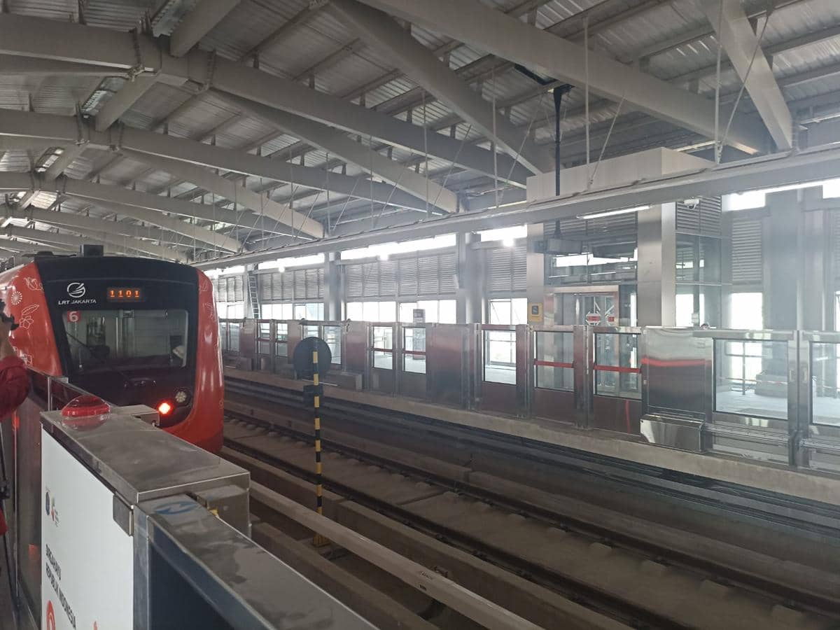 LRT Jakarta Manggarai Velodrome, Kamis (13/8/2026).