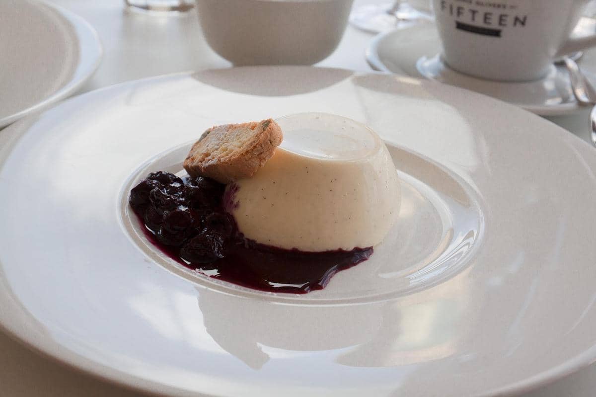 Resep Panna Cotta Biscoff dengan Rasa Karamel yang Harum, Bikin Nagih