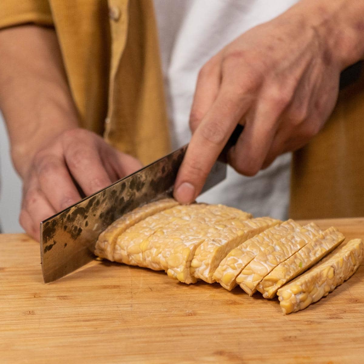 ilustrasi membuat kering tempe 
