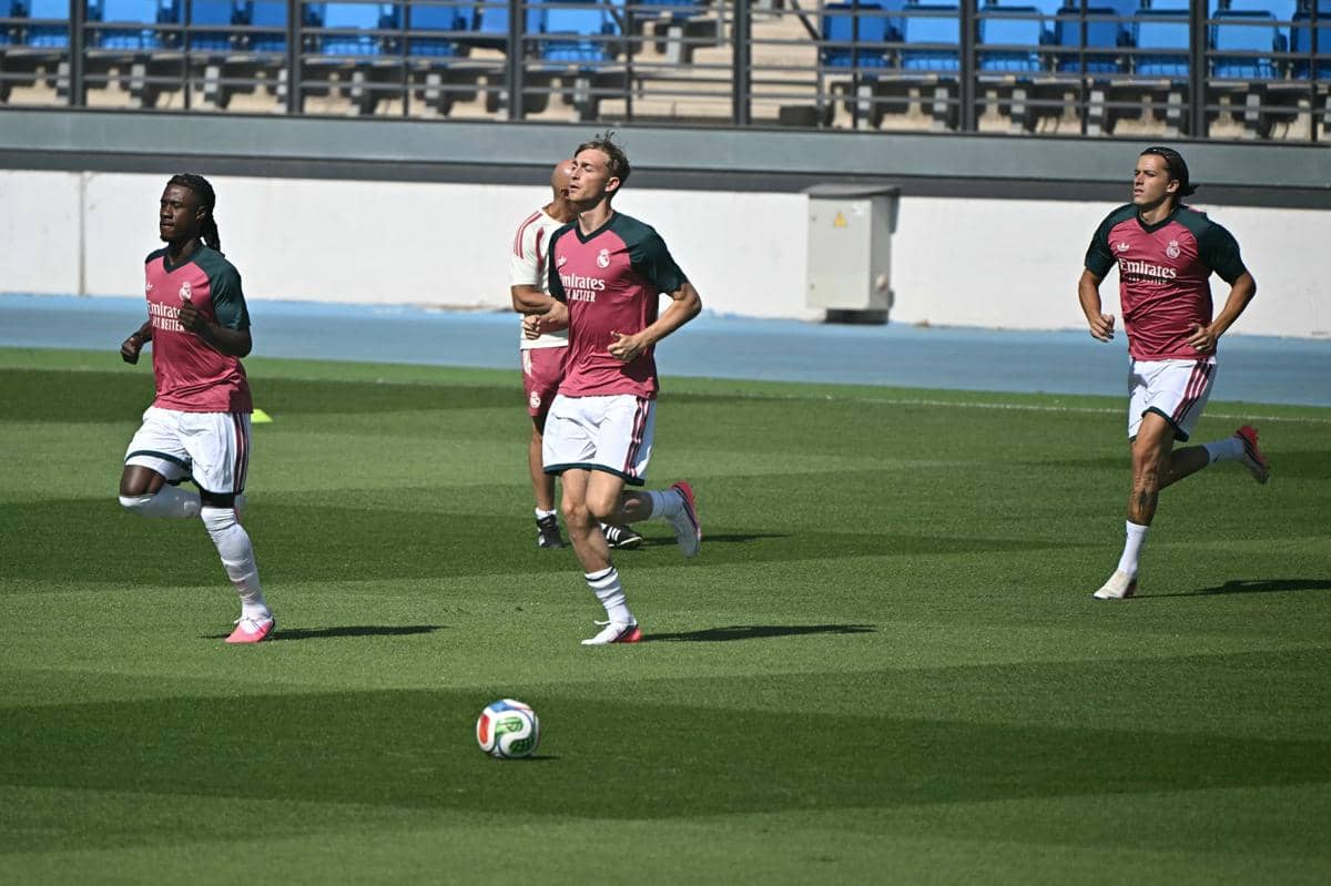 Real Madrid Dihantam Krisis Bek Jelang Laga Pembuka LaLiga