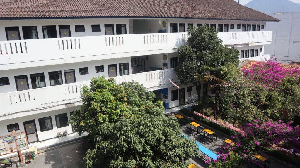 Profil SMA Al Ma’soem Bandung, Sekolah Putri Delina