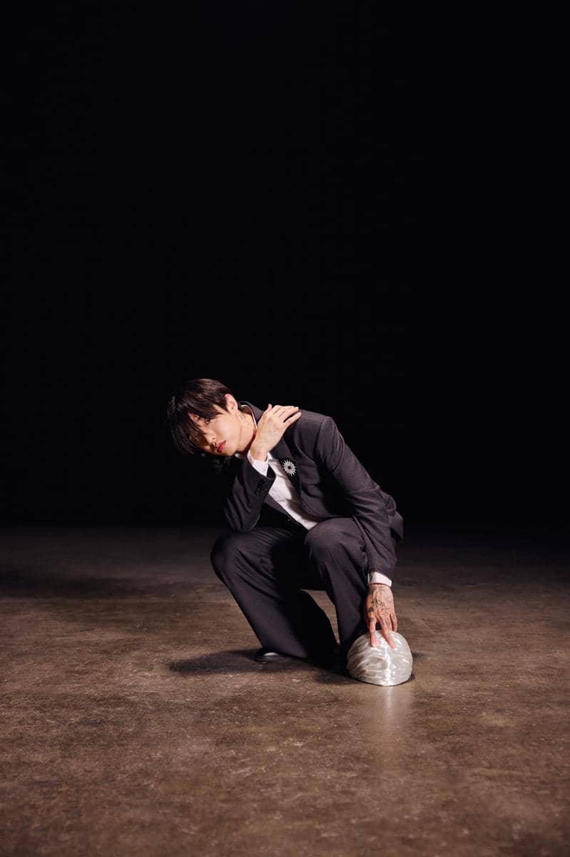 eaJ rilis single feel myself