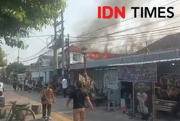 Aula Lapas Ngawi Terbakar, 305 Napi Dievakuasi