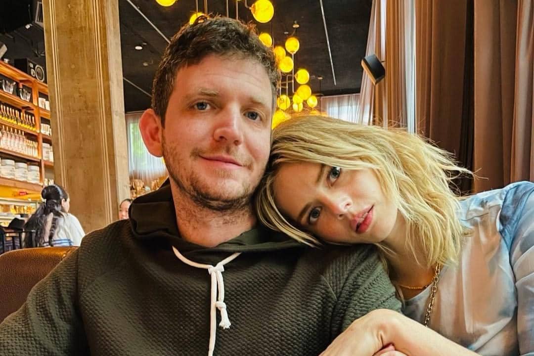 Jimmy Warden dan Samara Weaving