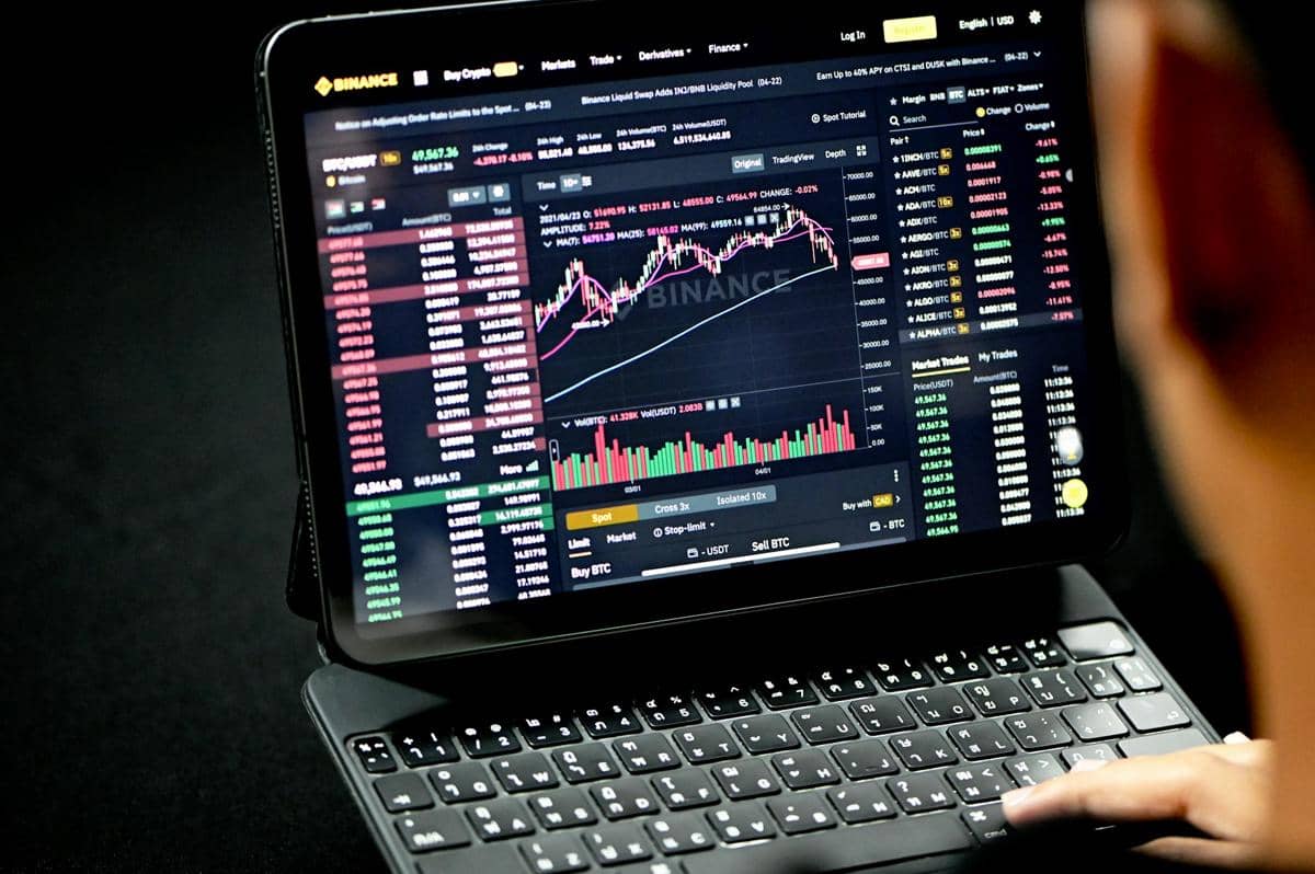 ilustrasi investasi saham