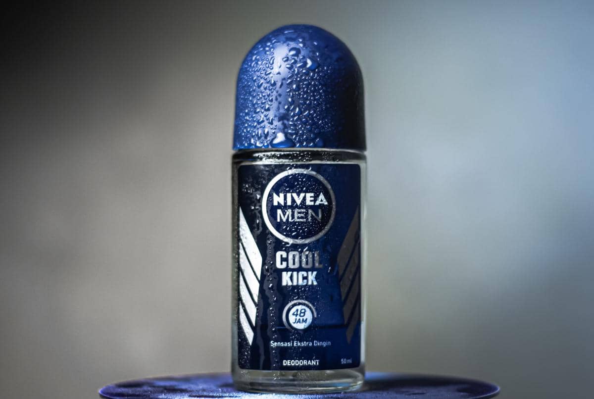 Cara Pakai Deodoran saat Produk Terasa Gak Bekerja Maksimal