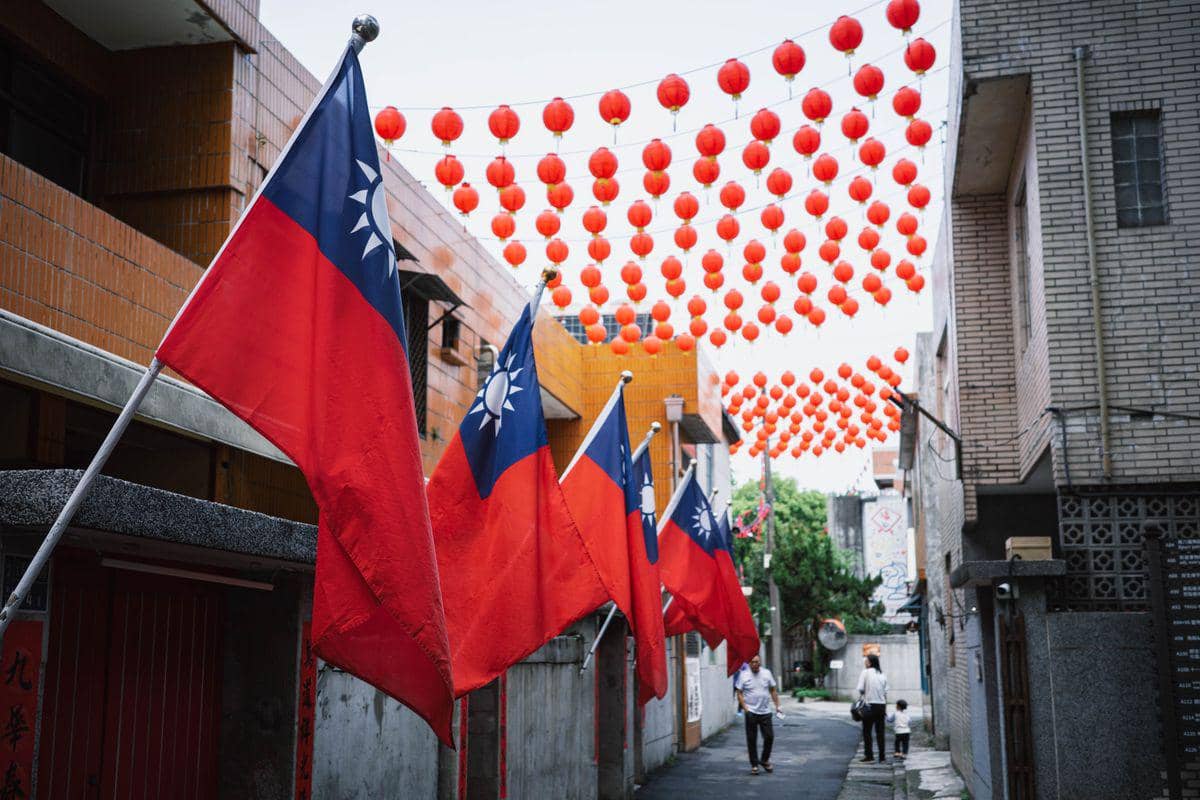 Simulasi Hadapi Ancaman China, Taiwan Batasi Akses Internet Seluler