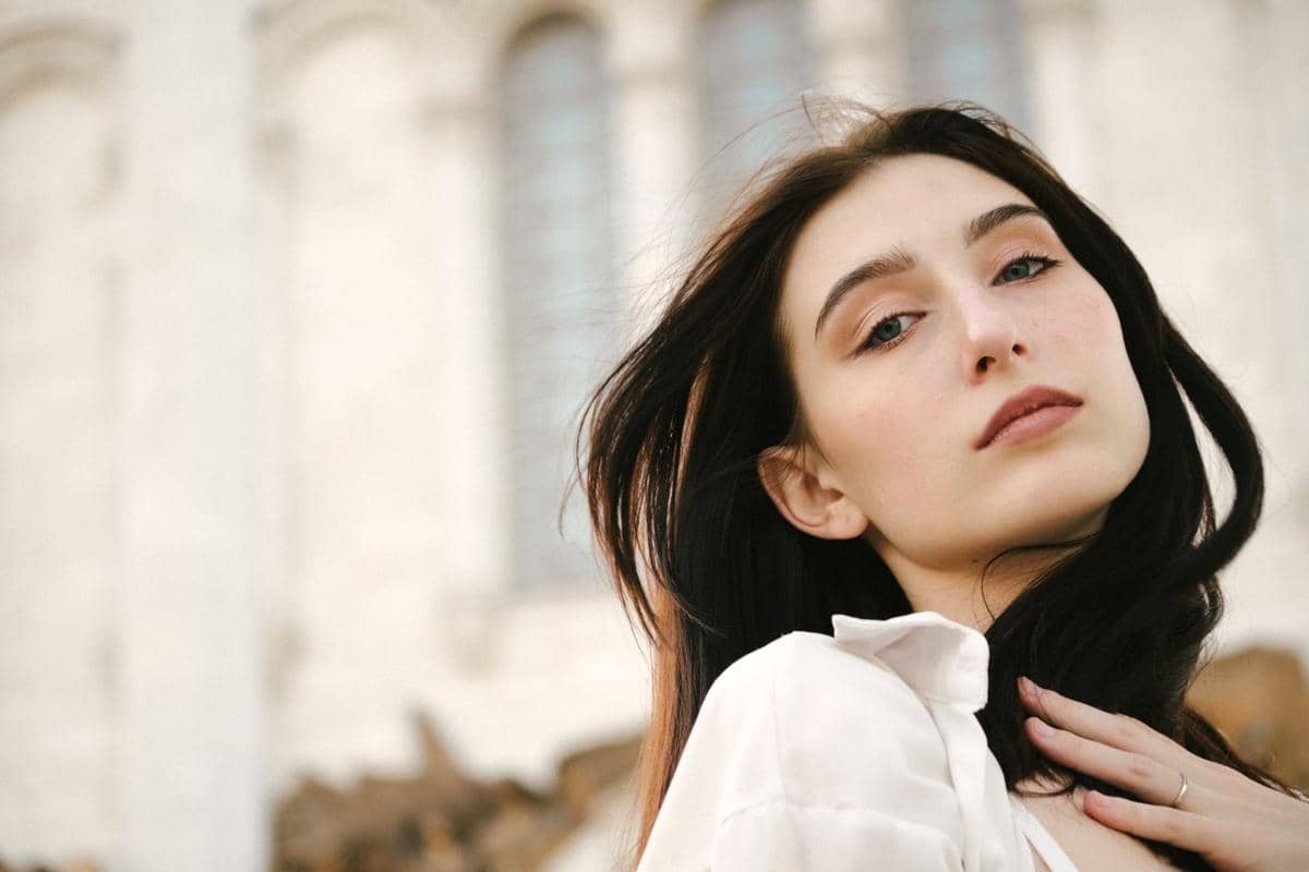 7 Inspirasi Eye Makeup Simpel dan Natural untuk Kuliah