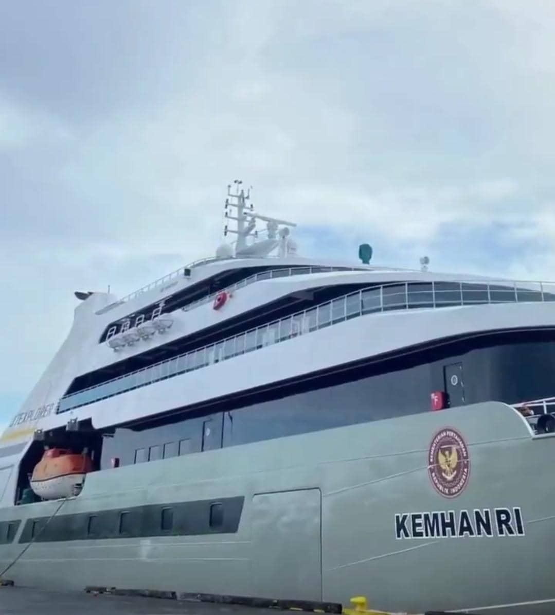 Logo Instansi Melekat di Yacht Haji Isam, Begini Penjelasan Kemhan