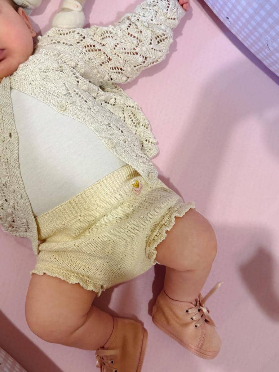 Outfit Soleil Zephora Ghazali, putri Al Ghazali dan Alyssa Daguise (instagram.com/alyssadaguise)