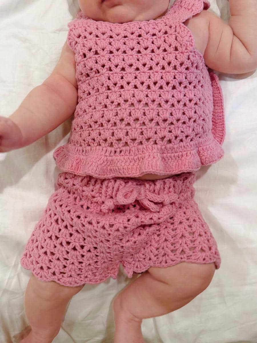 Outfit Soleil Zephora Ghazali, putri Al Ghazali dan Alyssa Daguise (instagram.com/alyssadaguise)