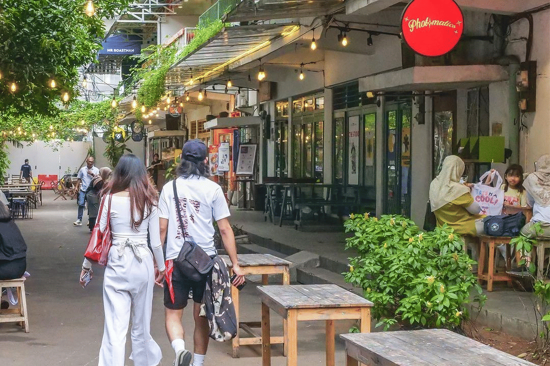 10 Spot Kuliner di Jakarta Selain Blok M, Ada Pasar Santa