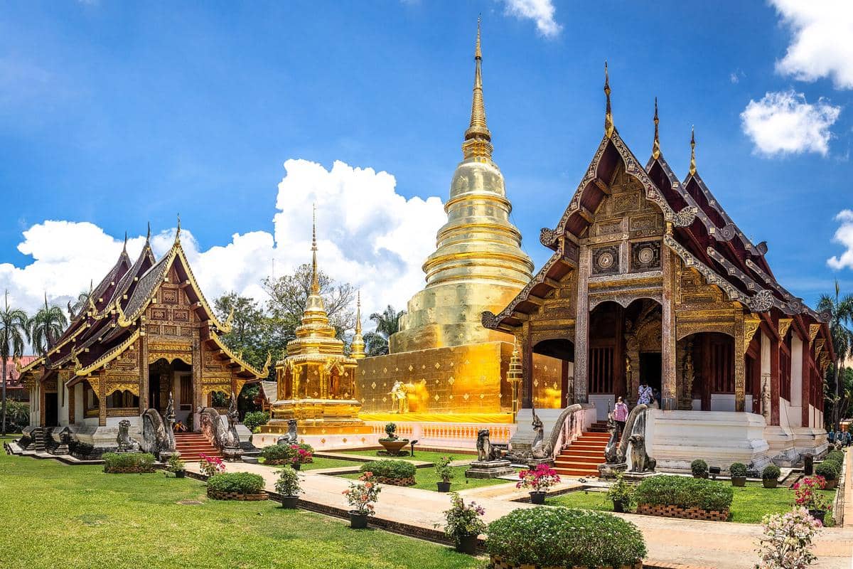 Potret Wat Phra Singh