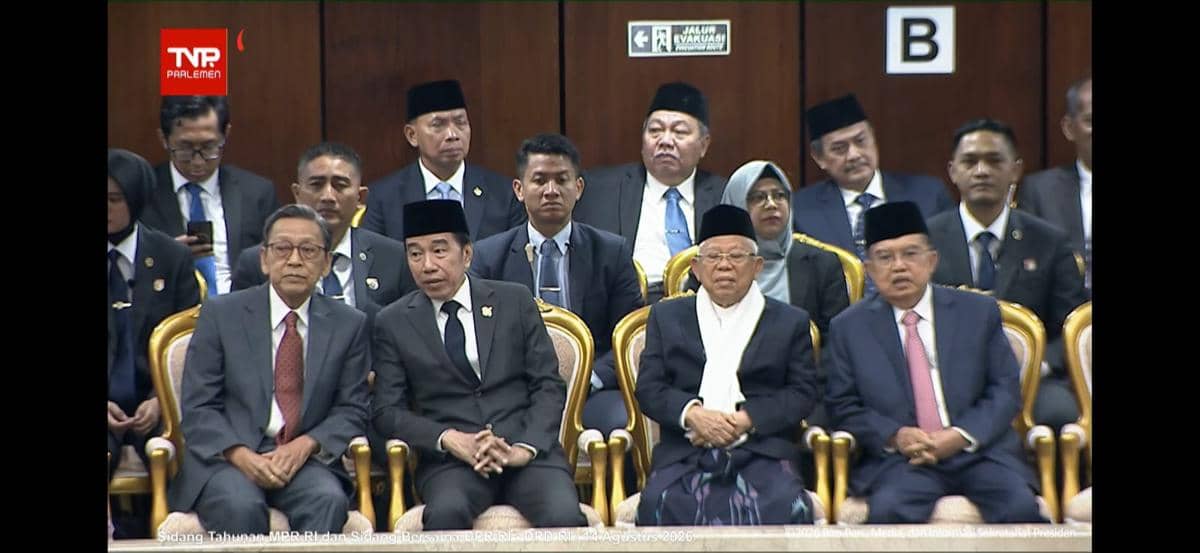 Potret Jokowi dan Jusuf Kalla Duduk Sederet di Sidang MPR 2026