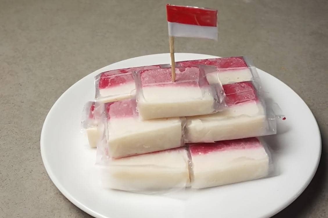 Resep Es Gabus Merah Putih Jadul yang Lembut dan Menyegarkan