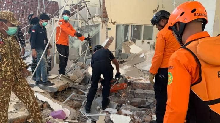 Gempa M 7,7 NTT, Kepala BNPB dan Menko PMK Segera Turun ke Lapangan Bersama Tim dan Dukungan Darurat Dikerahkan
