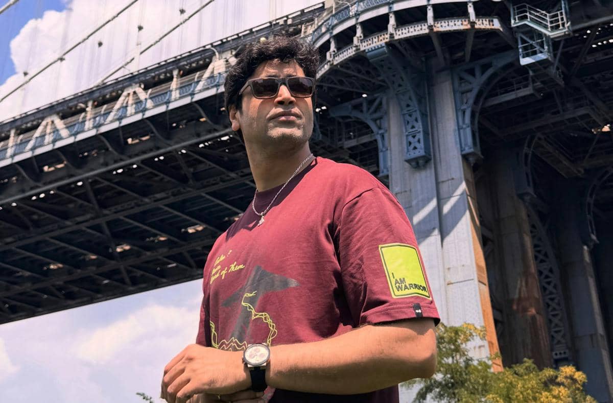 8 Potret Adivi Sesh Liburan di New York, Seru Main ke Times Square