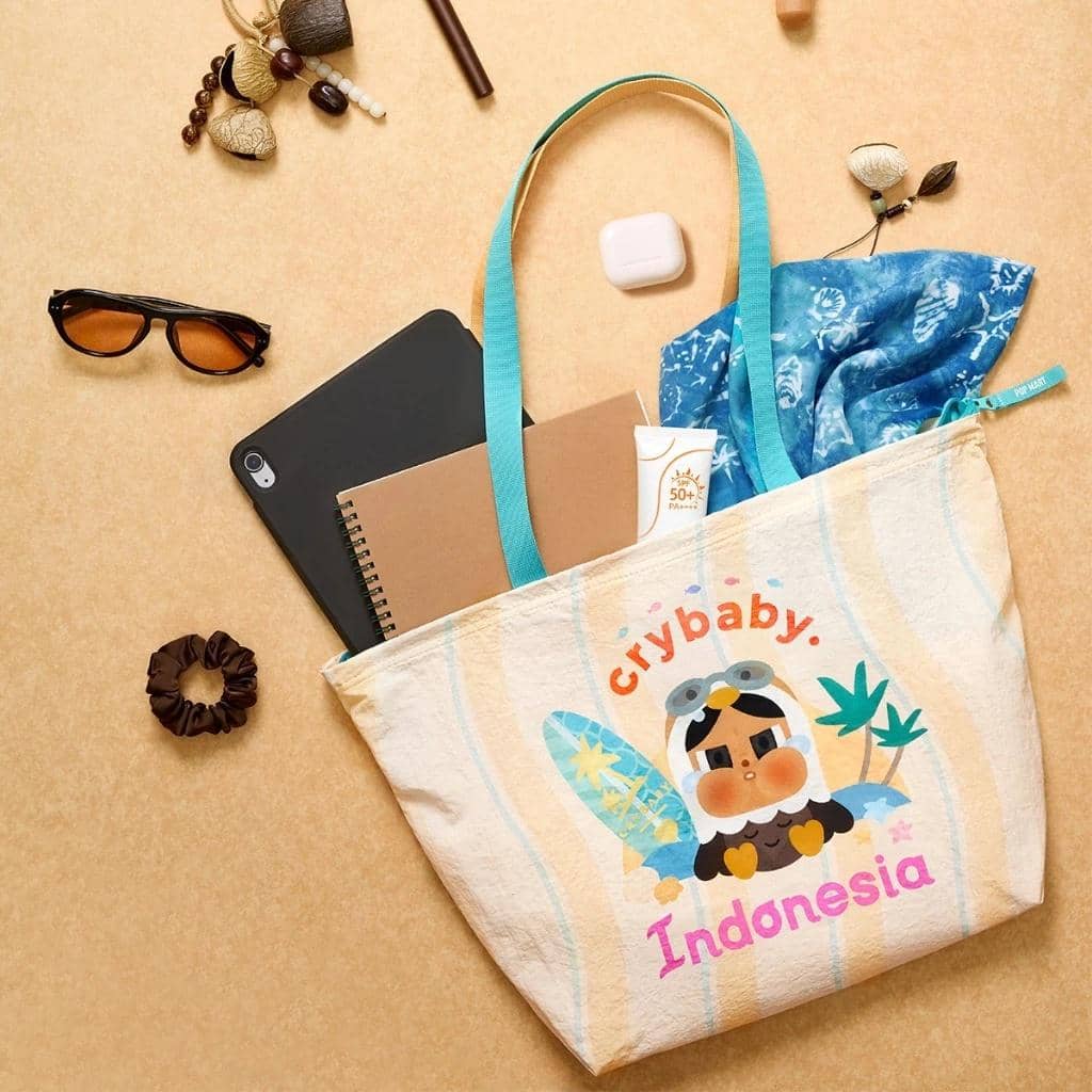 POP MART GO AROUND WITH POP MART CRYBABY SERIES - Indonesia Exclusive Mini Bag Birthday Gift (shopee.co.id/POP MART Official Store)