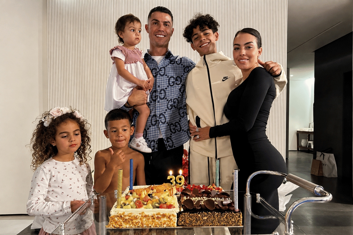 Cristiano Ronaldo Punya Berapa Anak? Ini Fakta dan Profilnya