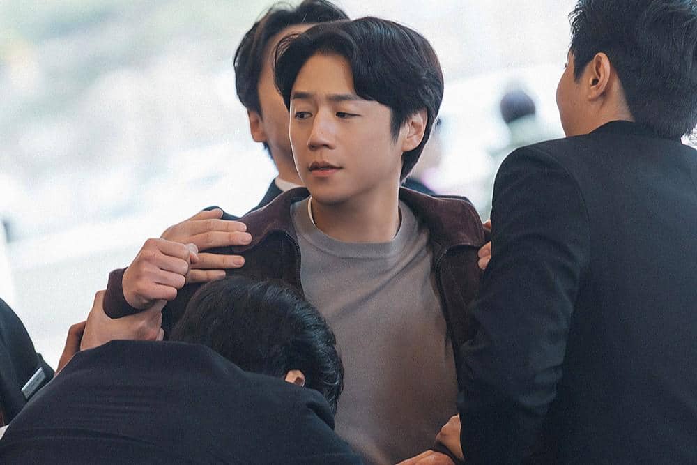 7 Sisi Investigatif Kwon Tae Sung di A Bona Fide Killer, Insting Tajam