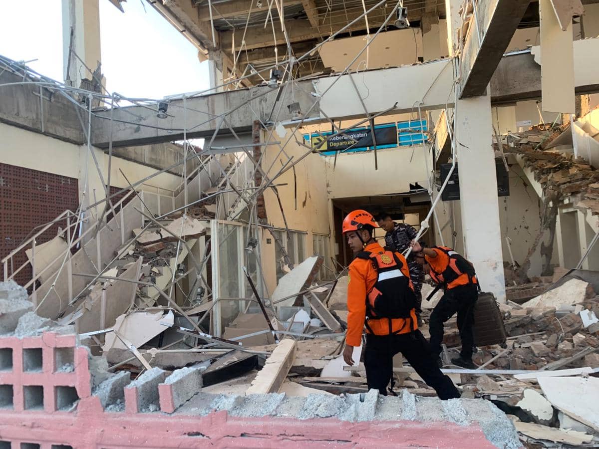 Gempa Magnitudo 7,7 NTT: Nagekeo Terisolir, Akses Lewat Laut