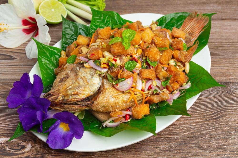 Resep Salad Ikan Nila Merah ala Thailand, Segarnya Maknyus!