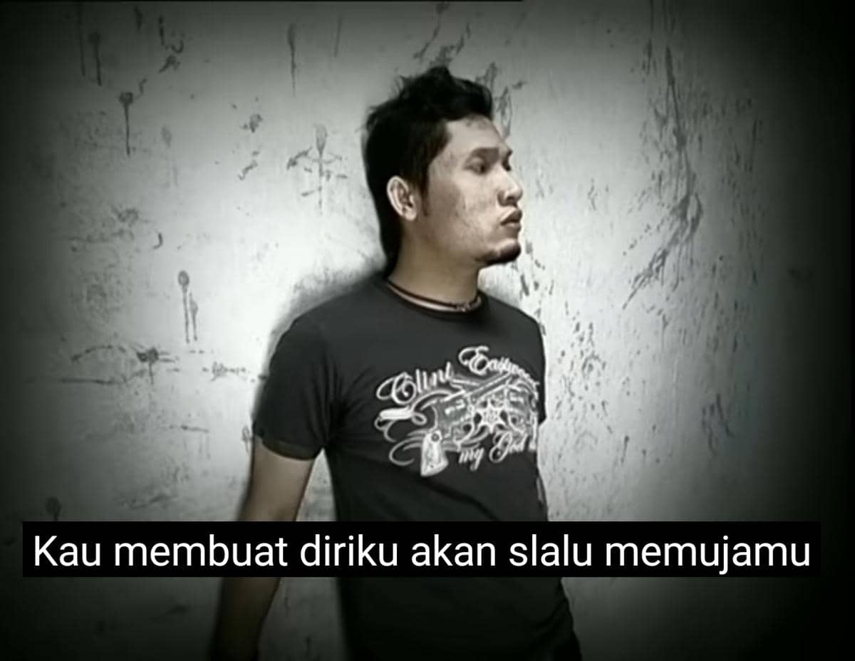 cuplikan video klip "Sempurna"