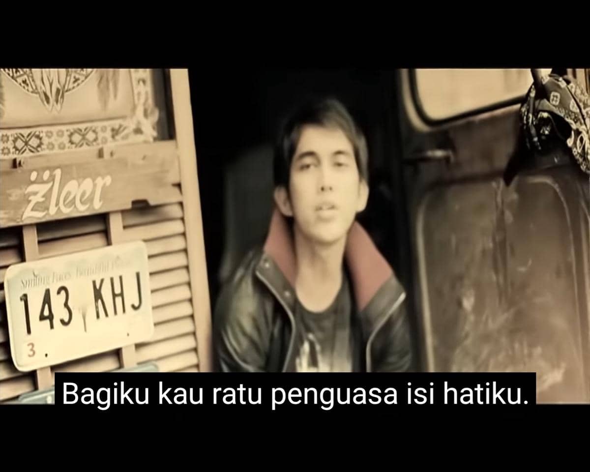 cuplikan video klip "Lebih dari Bintang"