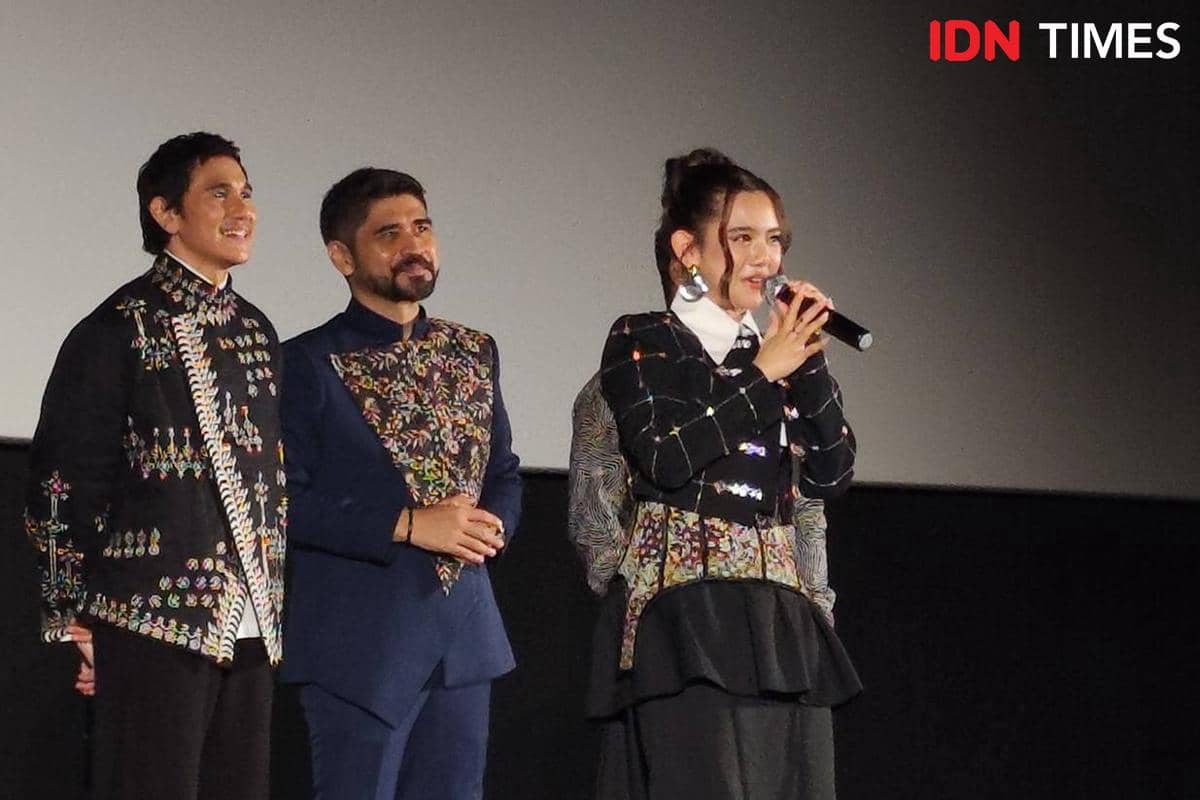 Tak hanya berperan sebagai Aisha, Ziva juga mengisi soundtrack film.jpg