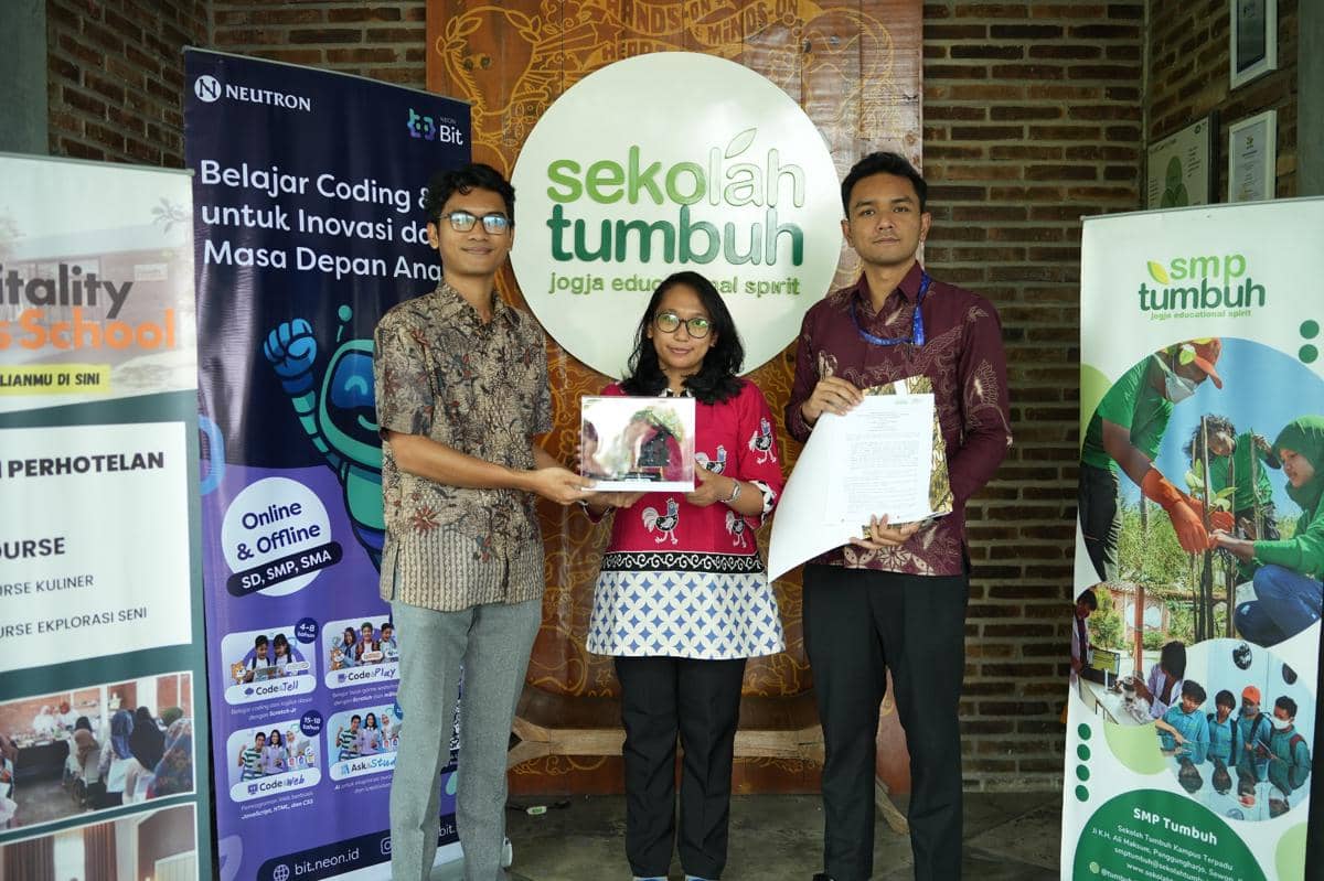 Sekolah Tumbuh Dorong Siswa Kuasai Teknologi lewat Coding dan Robotik