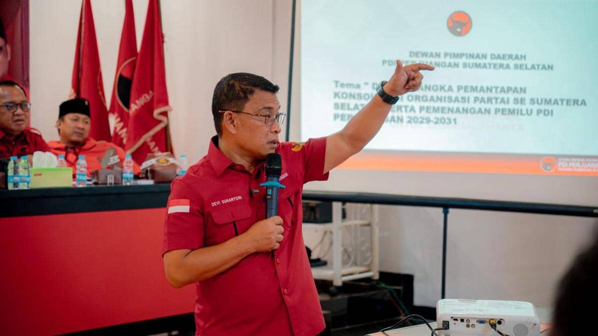 PDI Perjuangan Sumsel Galang Bantuan untuk Korban Gempa NTT