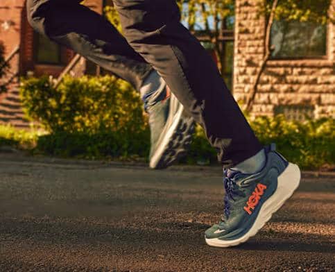 Sepatu Hoka Gaviota 6