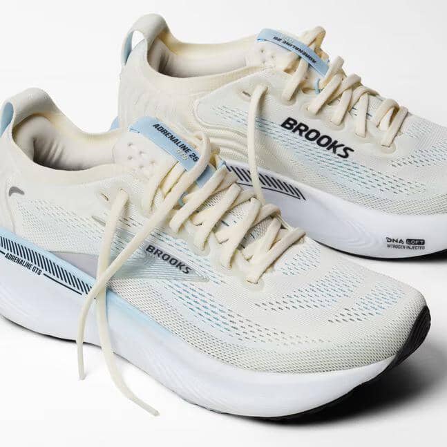 Sepatu Brooks Adrenaline GTS 23