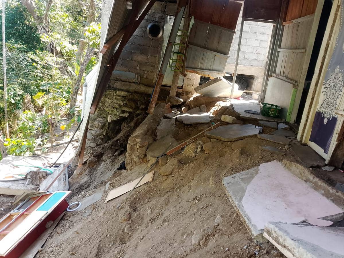 Kondisi rumah warga yang terdampak bencana gempa Flores. (Dok BPBD NTT)