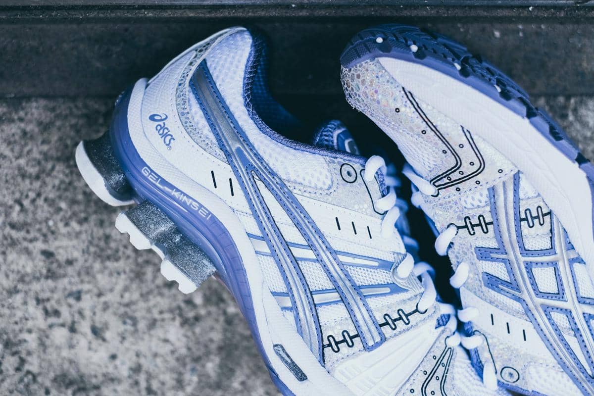 Ukuran sepatu Asics