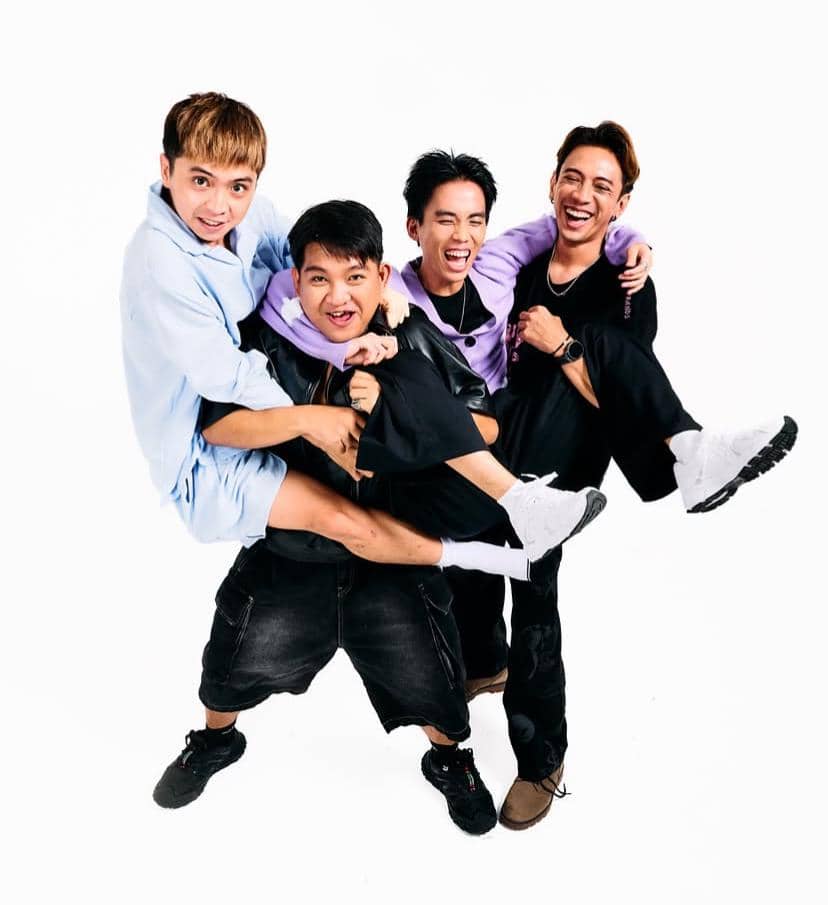 Potret The Side Brothers yang dibagikan melalui akun Instagram @thesidebrothers dalam sebuah unggahan.