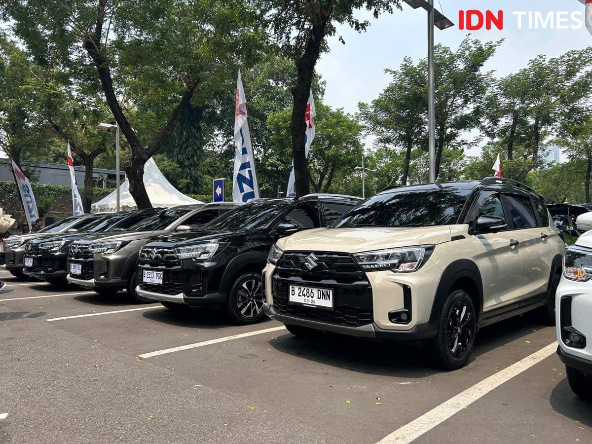 Suzuki New XL7 dipamerkan terkait pencapaian 1.300 surat pemesanan kendaraan (SPK) dalam dua minggu.
