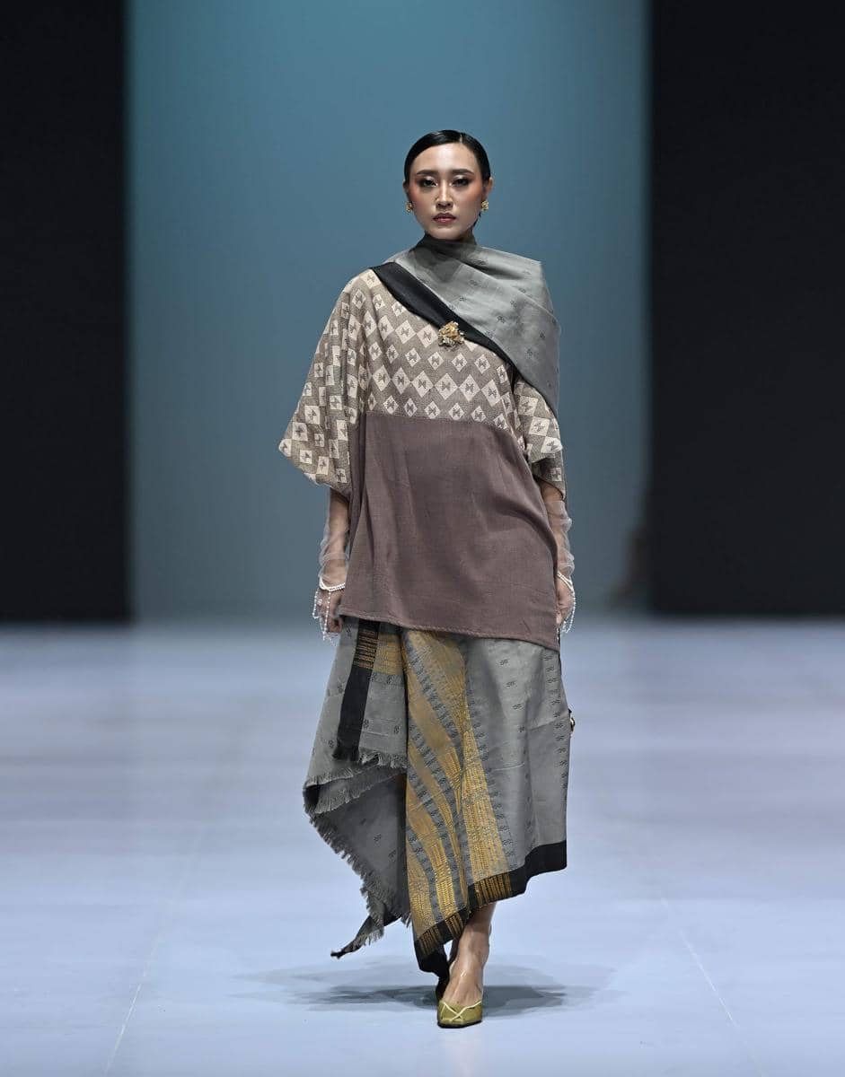 koleksi Jabu Bonang presents Tobatenun & Djuita di IFW 2026 (Doc. BTN)