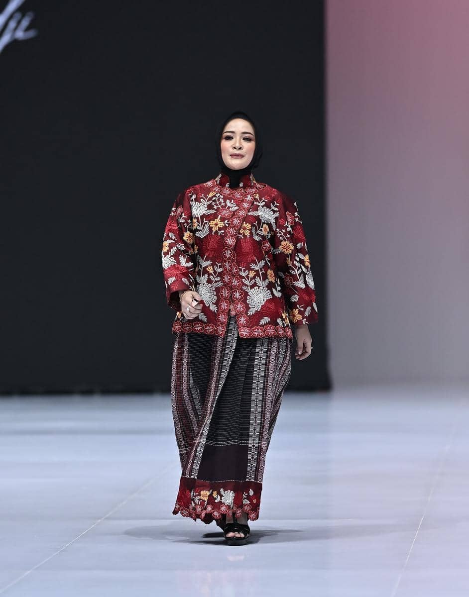 koleksi Nita Senoadji x Sthya di IFW 2026