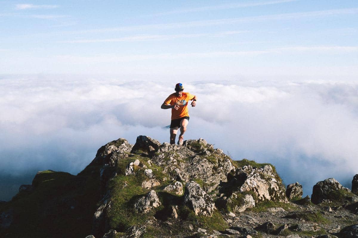 ilustrasi trail run