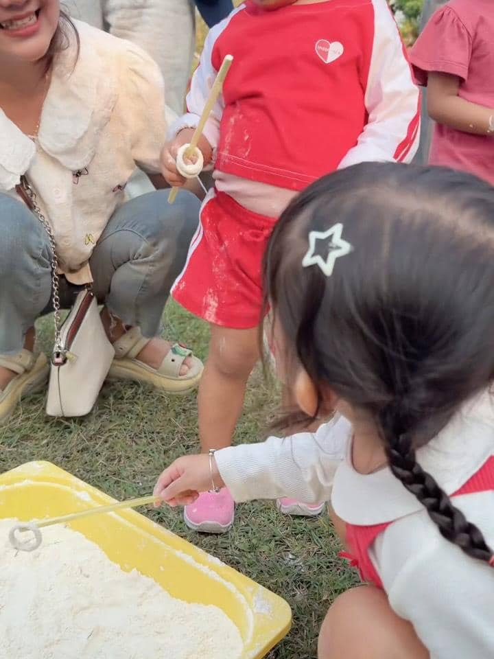Cunda anak Denny Caknan ikut lomba Agustusan di sekolah