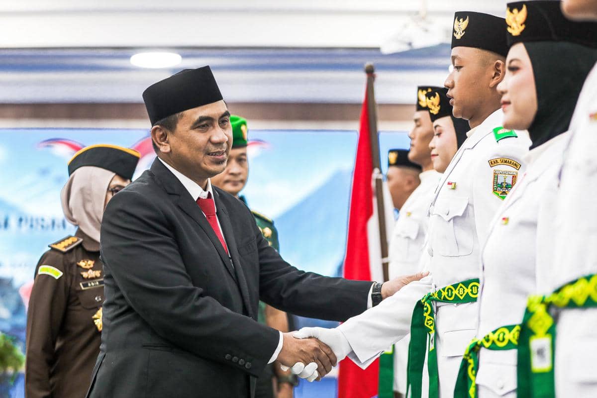 Pengukuhan 45 Paskibraka Jateng 2026. (Dok. Pemprov Jateng)