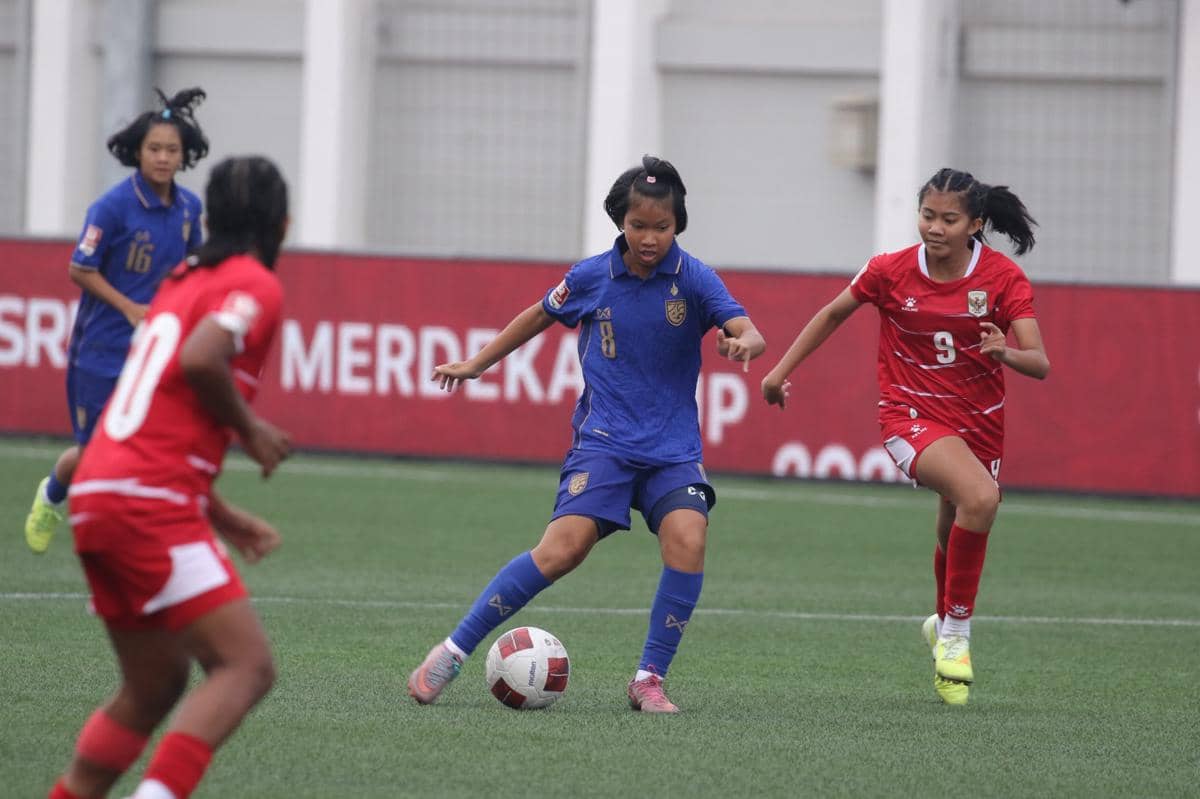 Tim Putri Nusantara mengawali Srikandi Merdeka Cup 2026 dengan hasil kurang memuaskan pada laga pembuka.
