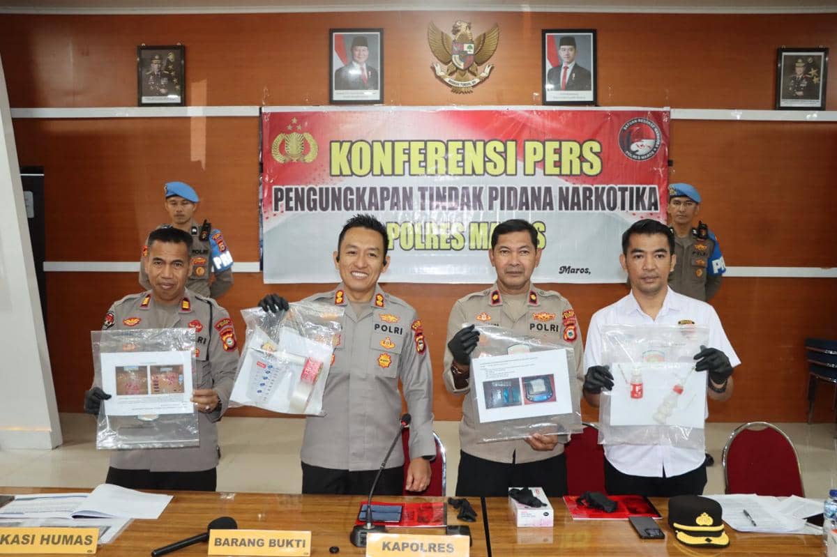 Polisi di Maros Sita 84 Botol Cairan Narkoba Sintetis