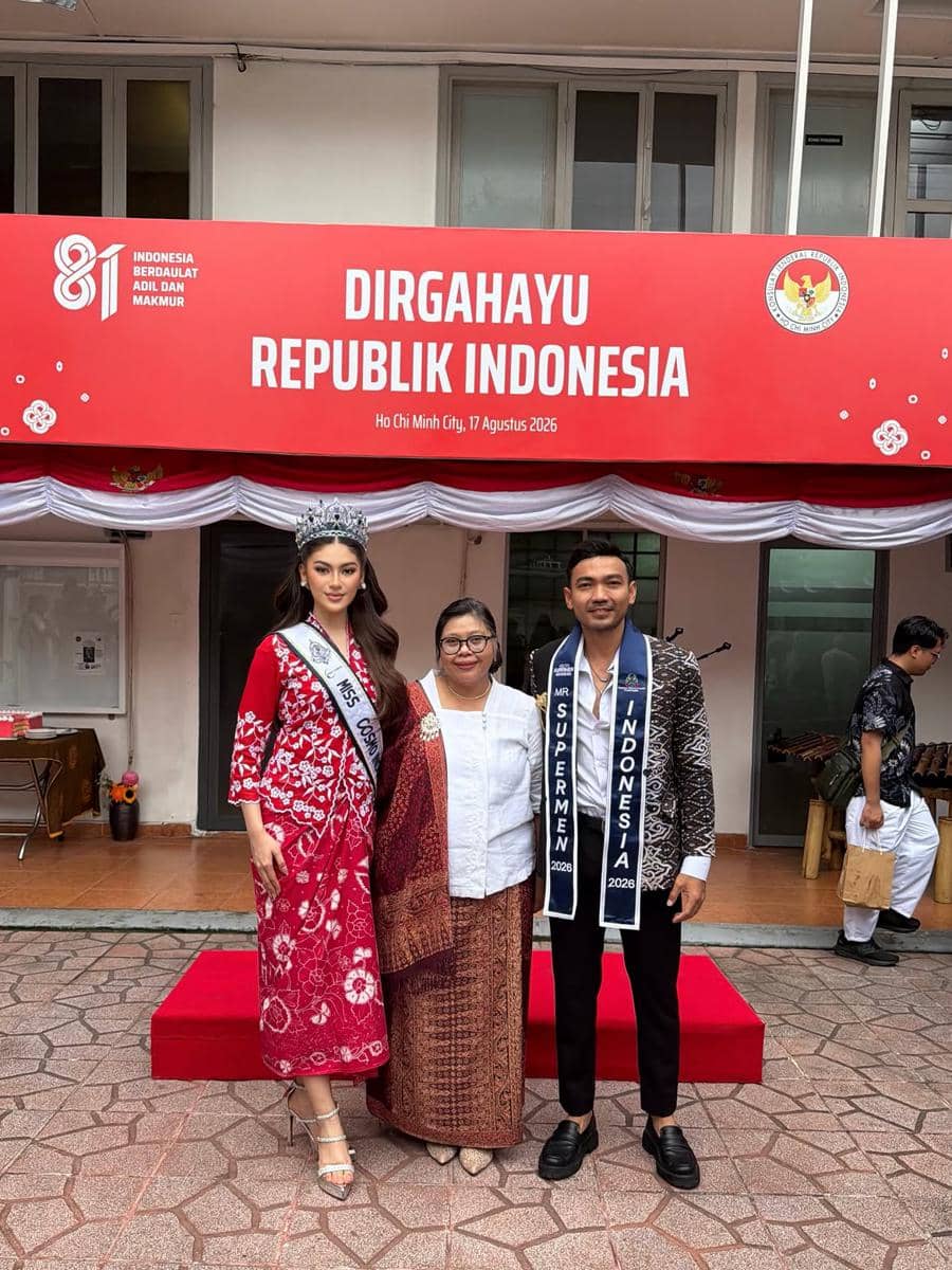 Potret Puteri Indonesia Pariwisata 2026 Rayakan HUT RI ke-81 di Vietnam