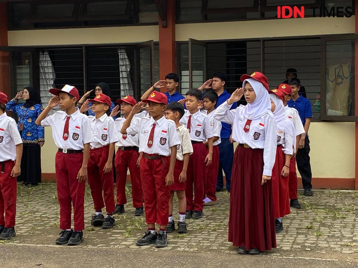 Makna HUT Ke-81 RI di Sekolah Rakyat Kalbar: Merdeka dari Buta Huruf