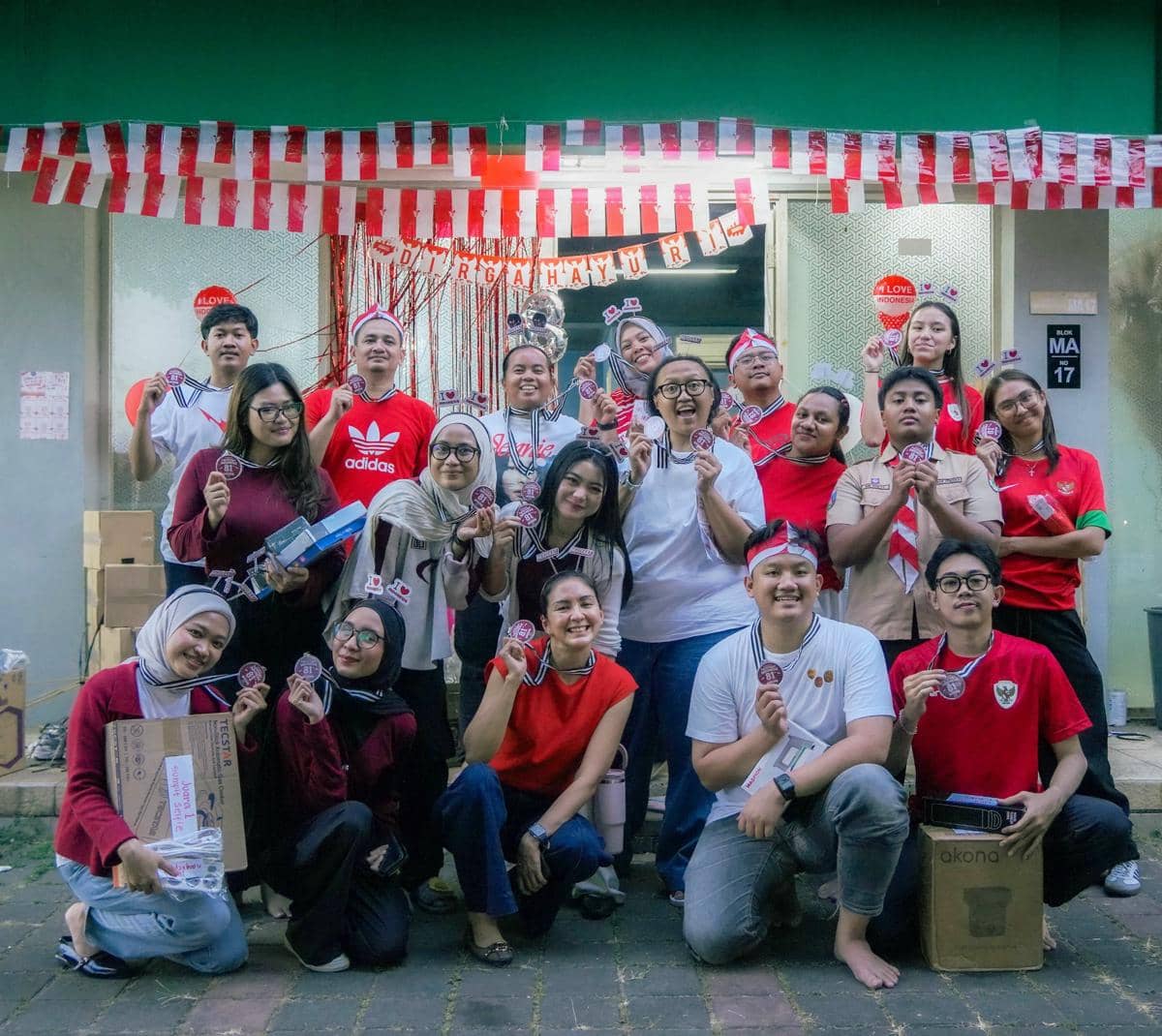 OOTD Lomba Seleb di Hari Kemerdekaan Indonesia 2026, Simpel nan Meriah