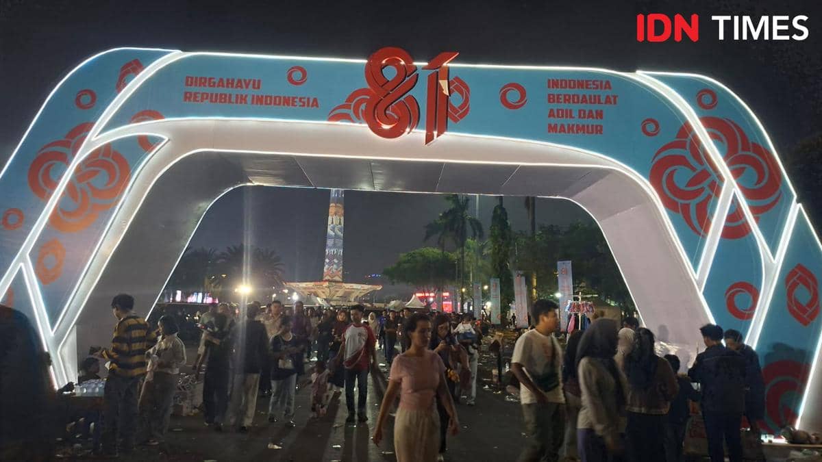Festival Musik Karnaval HUT RI Masih Ramai, Warga Mulai Tinggalkan Monas