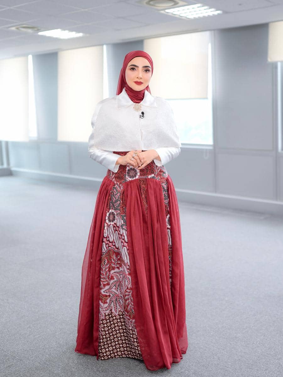 Artis Indonesia merayakan euforia Hari Ulang Tahun ke-81 Republik Indonesia dalam unggahan media sosial.