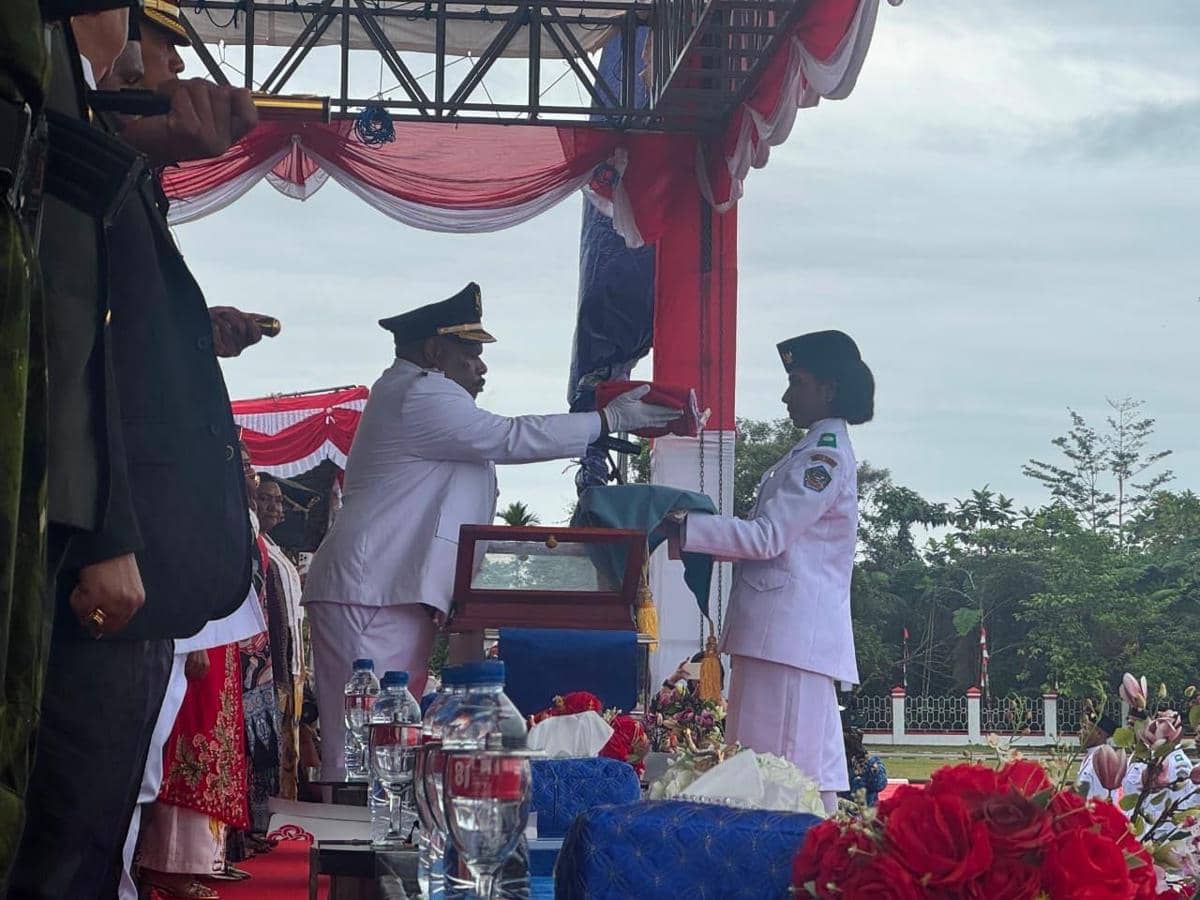 Satgas Damai Cartenz Kawal Upacara HUT ke-81 RI di Yahukimo